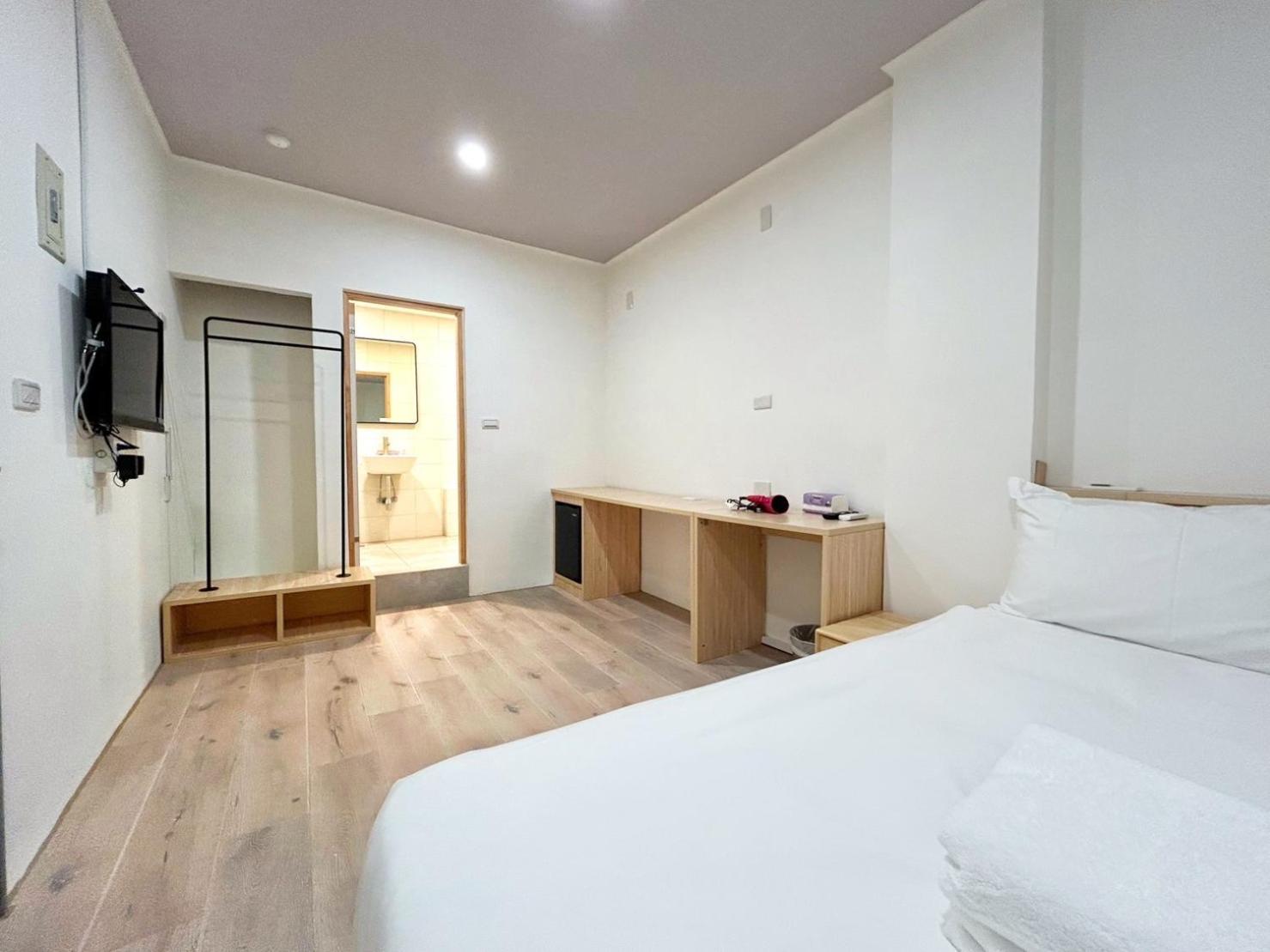 Yan Bin Hotel 台南 外观 照片